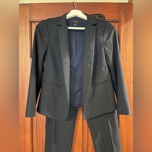 Ann Taylor Blue and White Suit - Jacket Size 2p, pants size 2. NWOT